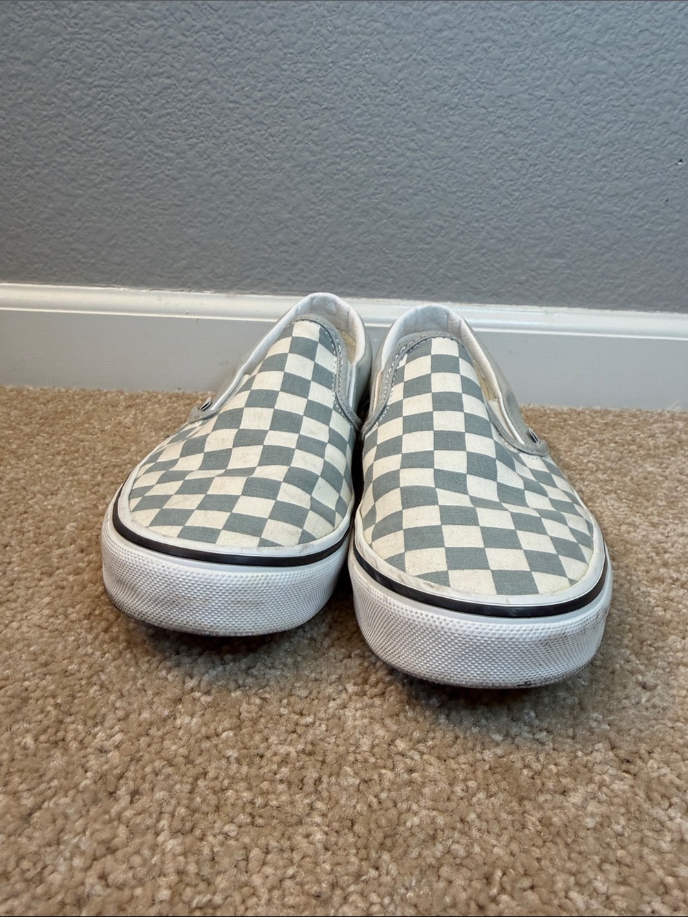 Vans Slip-On Checkerboard Sneakers - Gray & White Size 8.5 Women’s - Picture 4 of 8